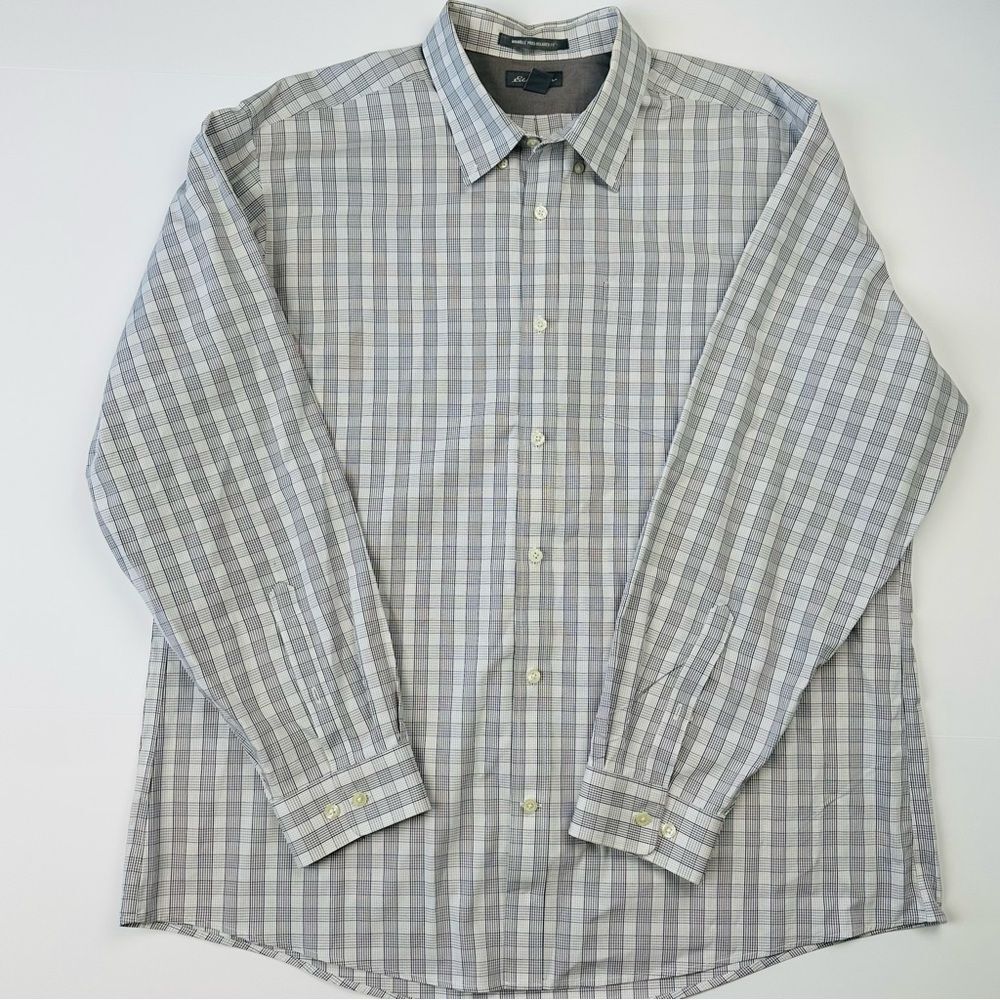 Eddie Bauer Men's XL Gray Button-Down Shirt Long Sleeve Plaid Office Casual